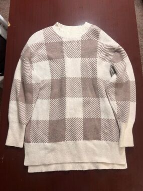 Abercrombie & Fitch Cream and Light Taupe Knit Pullover